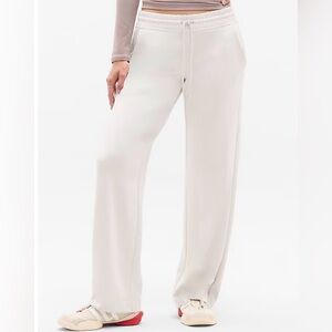 Athleta Seasoft Midrise Straight Pants